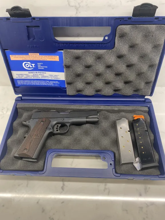Colt Commander