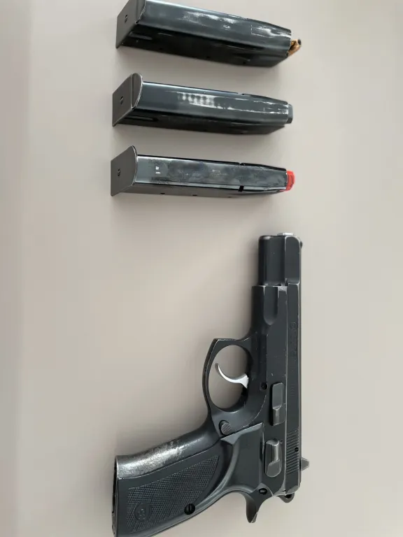Cz 75 B - 4