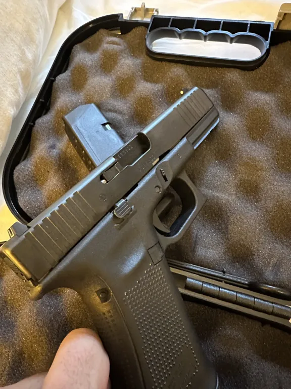 Glock 17 Gen5 - 4