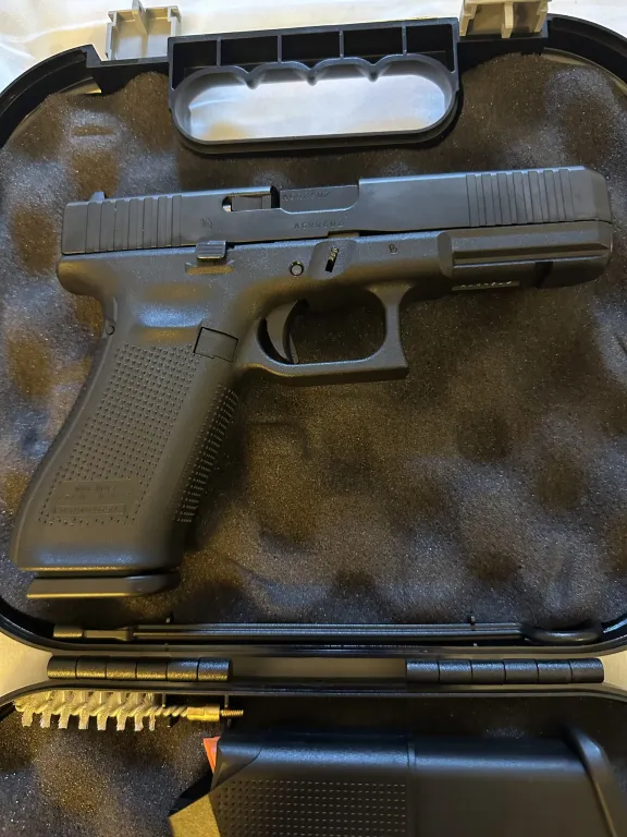 Glock 17 Gen5 - 2