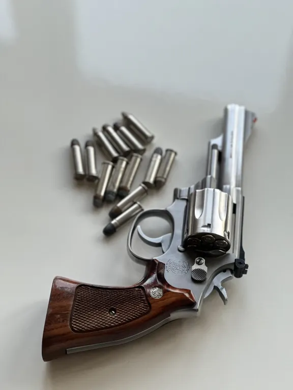 Smith Wesson 3 Magnum 4Inç - 2