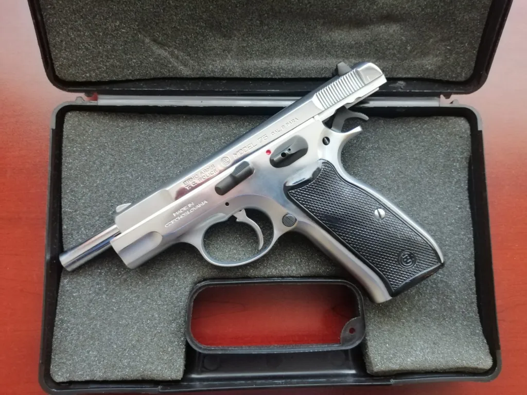 Emekli Polisten Satılık Cz - 4