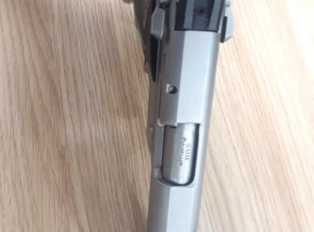 Smith Wesson 5906 - 2