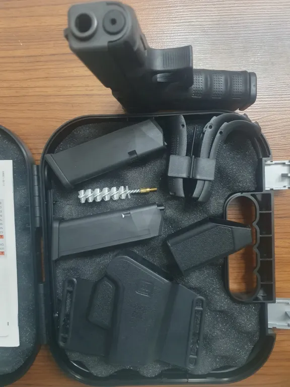 Sıfır Kutusunda Hiç Kullanılmamış Avusturya Malı Glock Silah - 5