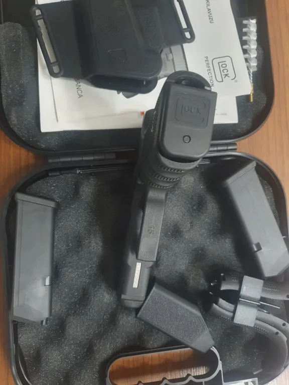 Sıfır Kutusunda Hiç Kullanılmamış Avusturya Malı Glock Silah - 4