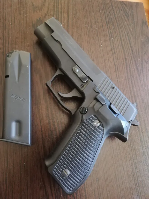 Sig Sauer P226 - 3