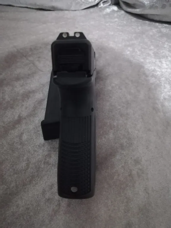 Glock 19 - 4