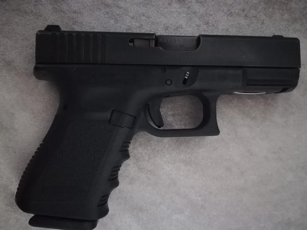 Glock 19 - 2