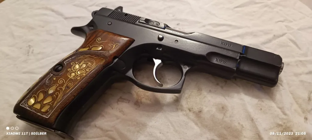 Cz 75 Çok Iyi Kondisyonda Orjinal - 3