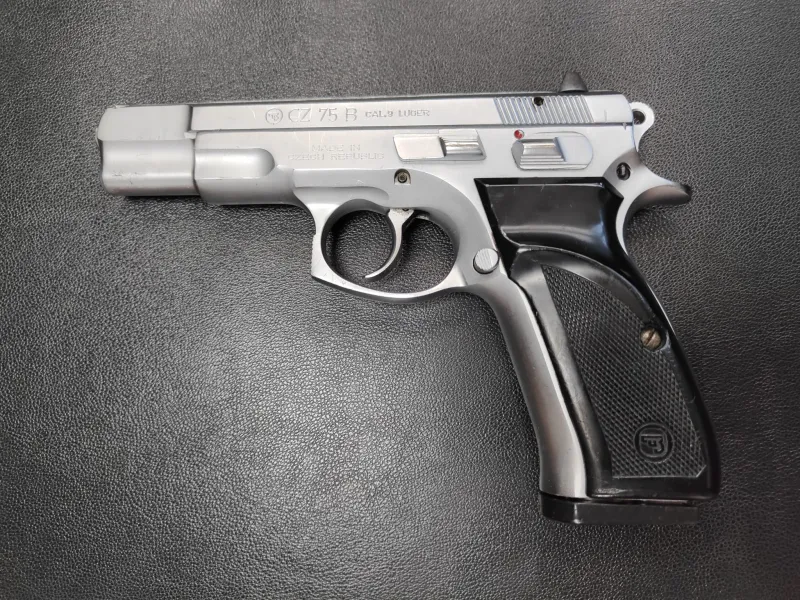 Emniyet Personelinden Cz 75 B