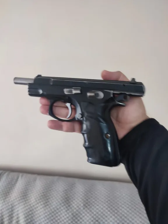 Emekli Kamu Personelinden Temiz Cz75B - 5