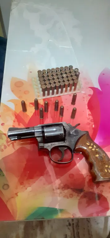 Emekli Polisten Meraklisina Smith Wesson