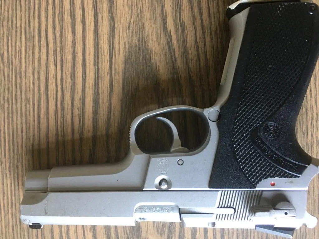 Smith Wesson Mod 59 - 3