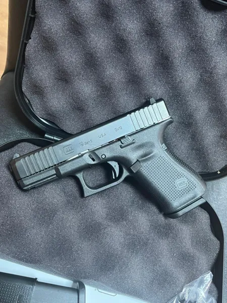 Glock 19 100 Yıl Anısına Tc Seri Nolu 0 Hiç Kullanılmamış