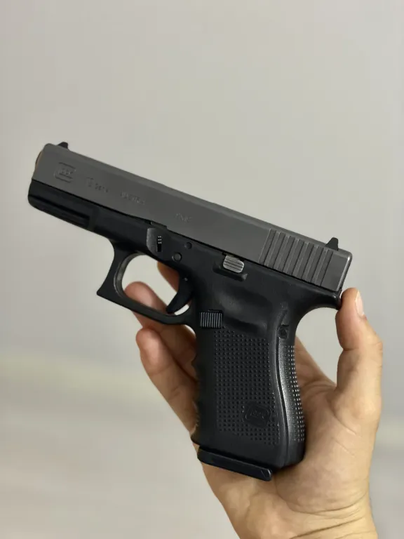 Glock 19 Gen4 Emsalsi̇z Temi̇zli̇kte Çi̇zi̇ksi̇z - 3