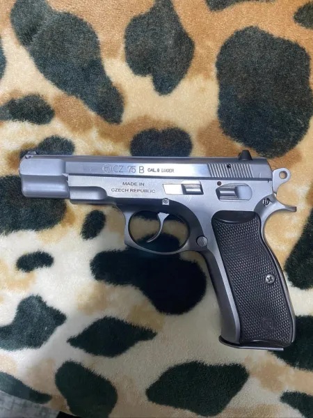 Cz 75 B