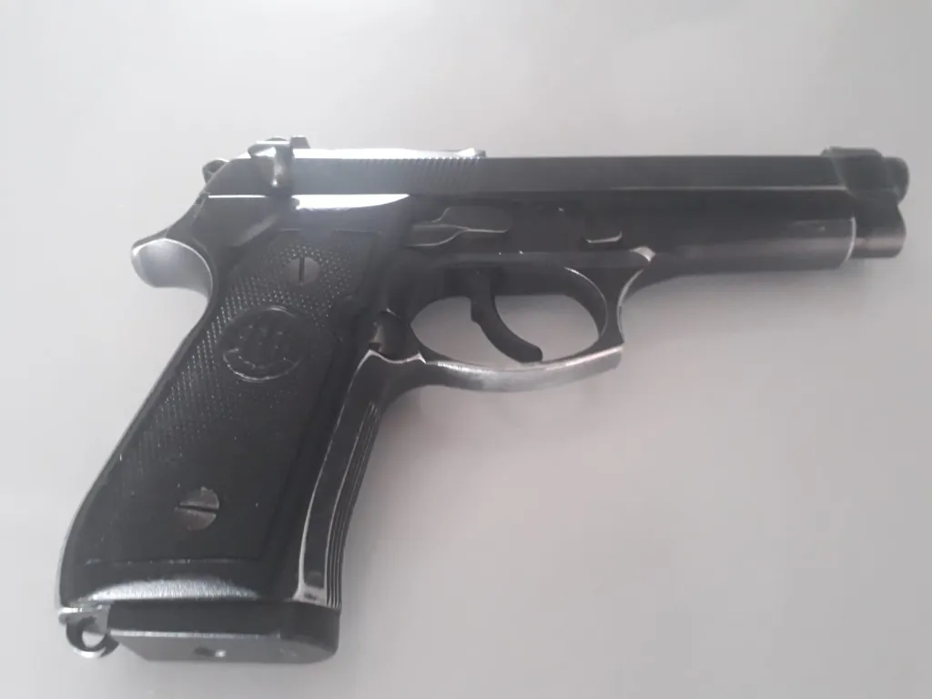 Emekli Polisten Beretta Fs 92 - 3