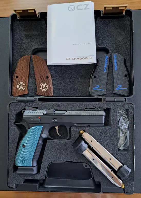 Cz Shadow 2 - 1