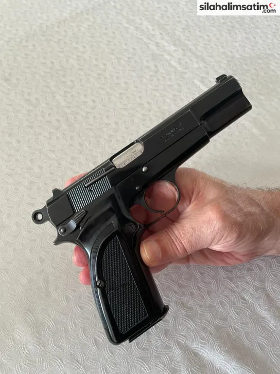 Yargı Mensubunun Belçika Browning Silah - 2