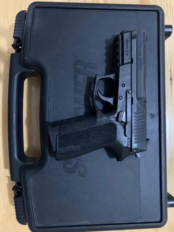 Sig Sauer Sp Sig Sauer Markasını Glock Hafifliğini Ve Her Ikisinin Kalitesini Yaşatan Emsalsiz Bir Tabanca - 4