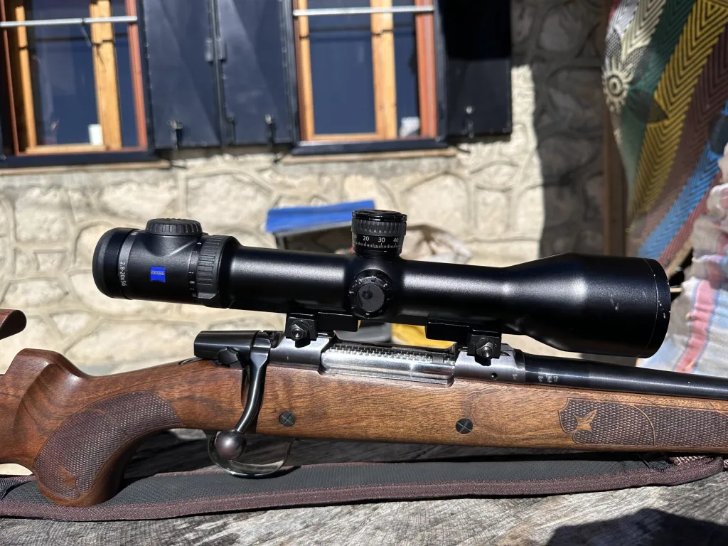 Sıfır Ayarında Zeiss V8 2 20X56 - 3