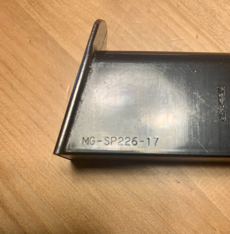 Sig Sauer P226 Silaha Ait 2 Adet Sıfır Şarjör - 4