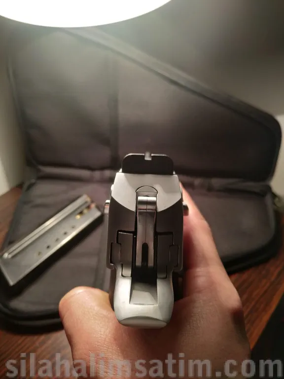 Desert Eagle 44 Magnum - 3