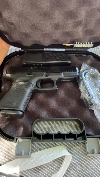 Glock 19