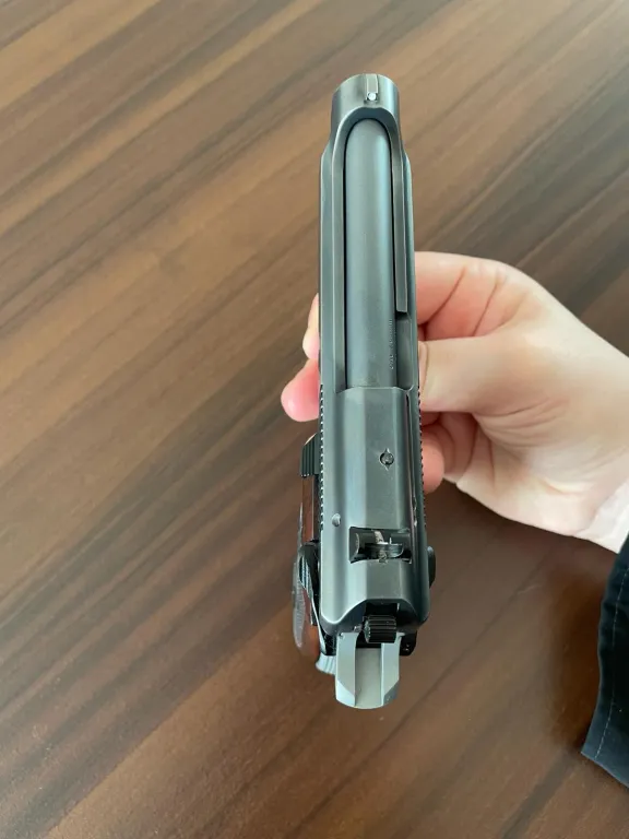 Yargı Mensubunun Koleksiyonundan Beretta F81 Modeli - Resim 3