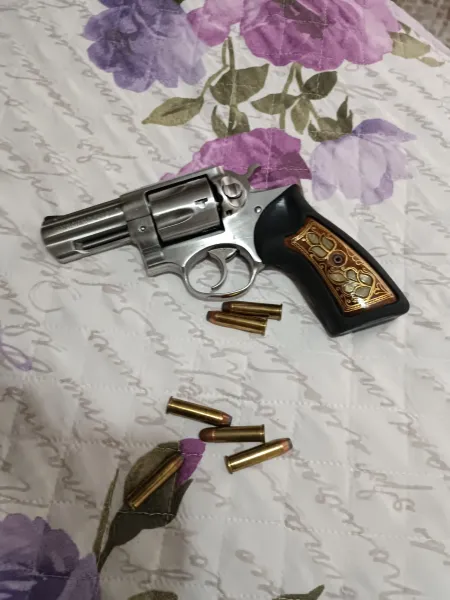 357 Ruger 4 Sedef Kaplama Kabza