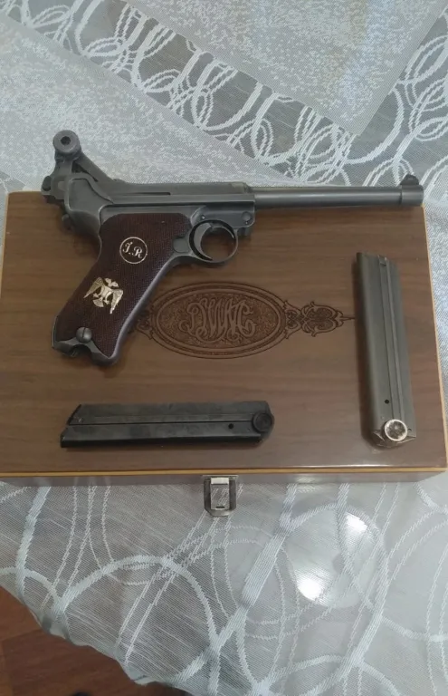 1917 Luger Parabellum - 1