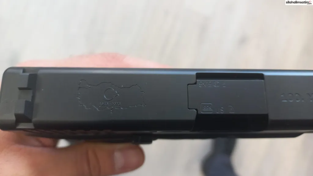 100 Yıla Özel Seri Numaralı Glock 19 - 2