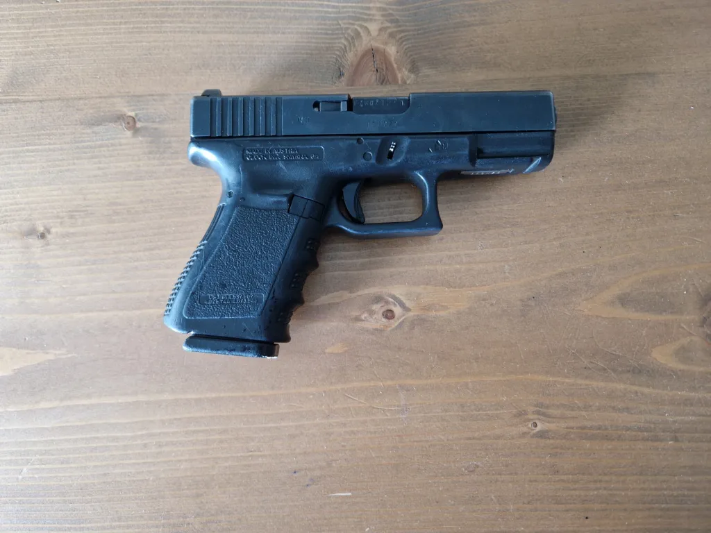Bu Fiyata Kaçmaz Glock Gen3 Austria - 2