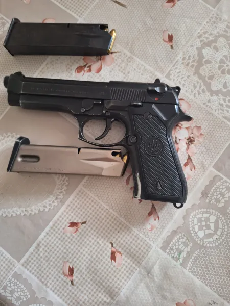 Emekli Memurdan Satılık Beretta