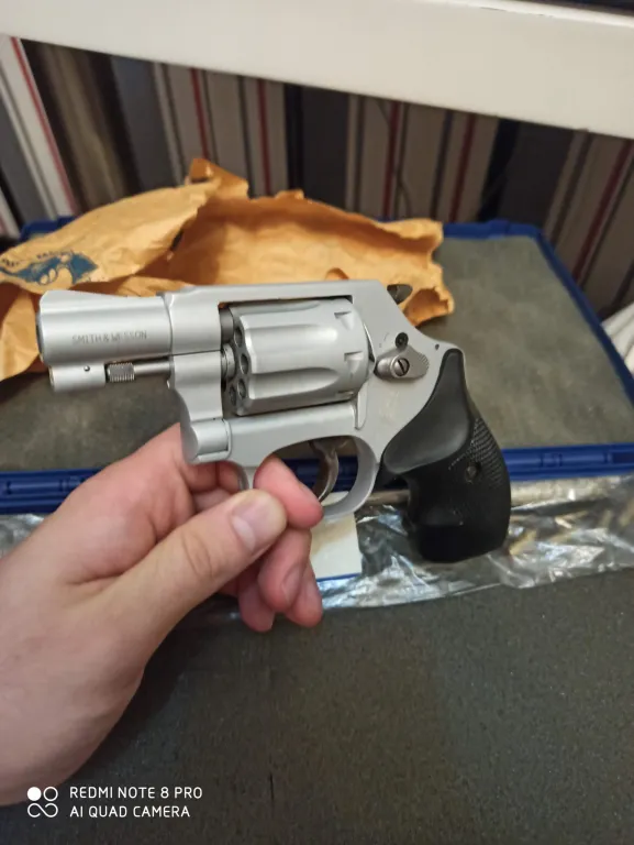 Smith Wesson 317 Airlite 22Lr - 1