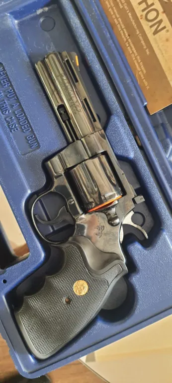 Colt Phyton 4 Inç - 2