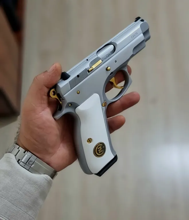 Cz75 Semi̇ Compact Nadi̇r Bulunur - 3