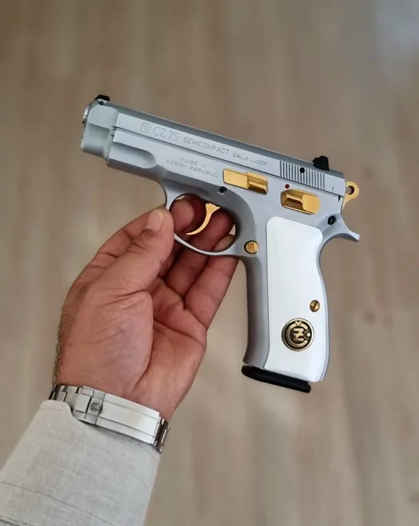 Cz75 Semi̇ Compact Nadi̇r Bulunur - 2