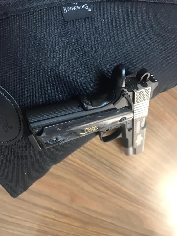 Browning 1911 Black Label - 1