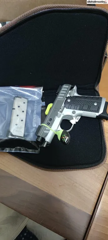 Kimber Black Ice - 5