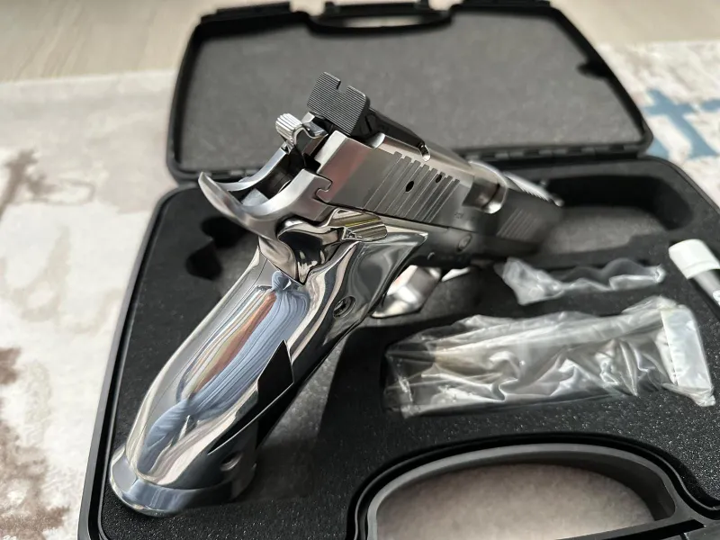Sıfır X Short Chorome Carbon Mastershop Prestige Tr De Sayılı