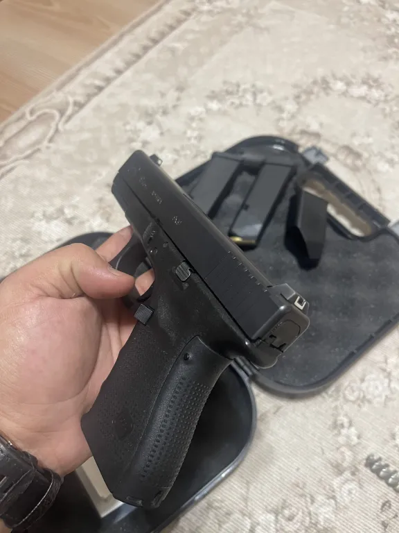 Glock 19 Gen 4 - 4
