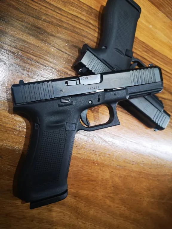 Glock 17 Gen 5 100 Yıl Özel Seri No Tc1071 - 3