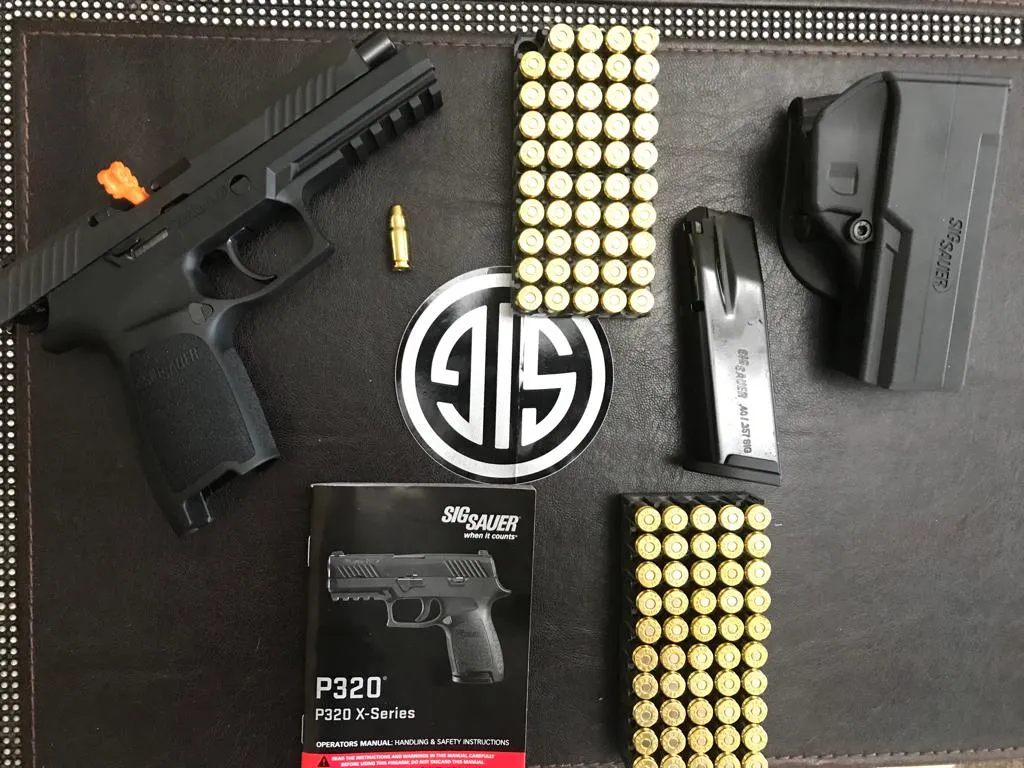 Sig Sauer P320 - 2