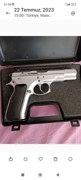 Cz75