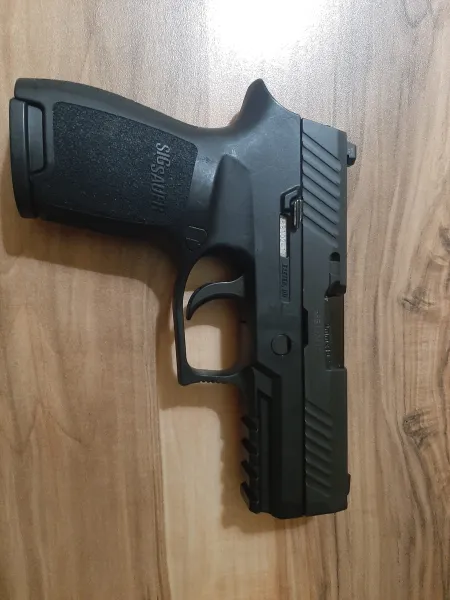 Si̇g Sauer P320 Compact