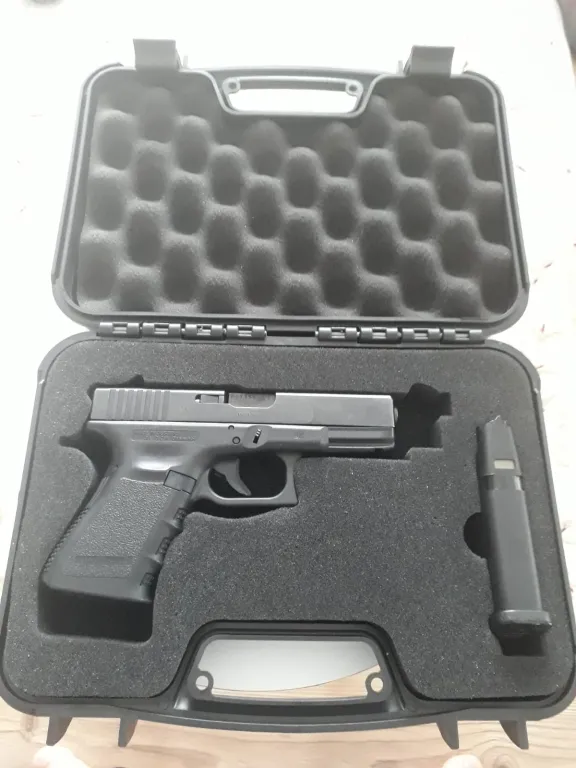 Glock Gen 3 Satilik - 1