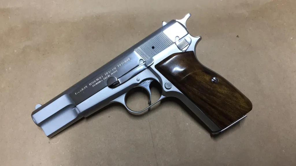215 Rr Serisi Sinekli Balıklı Browning