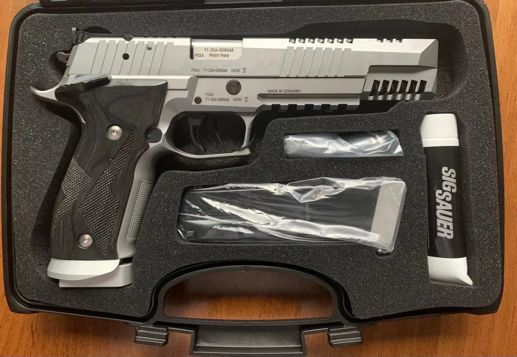 Sig Sauer P226 X6 Skeleton - 2