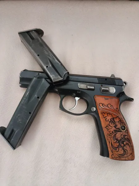 Emniyet Mensubundan Satılık Silah